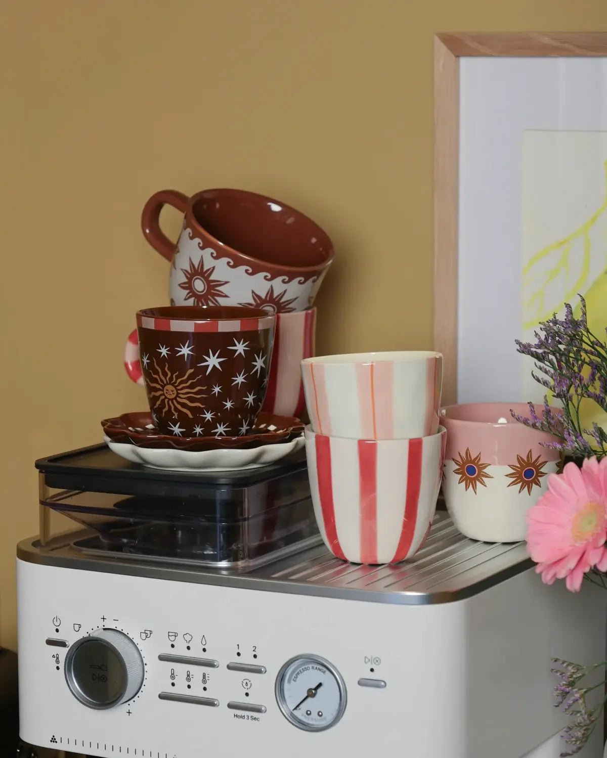 All the Luck in the World - Becher (200 ml) • Brown with Sun and Stars - ROSA ECK