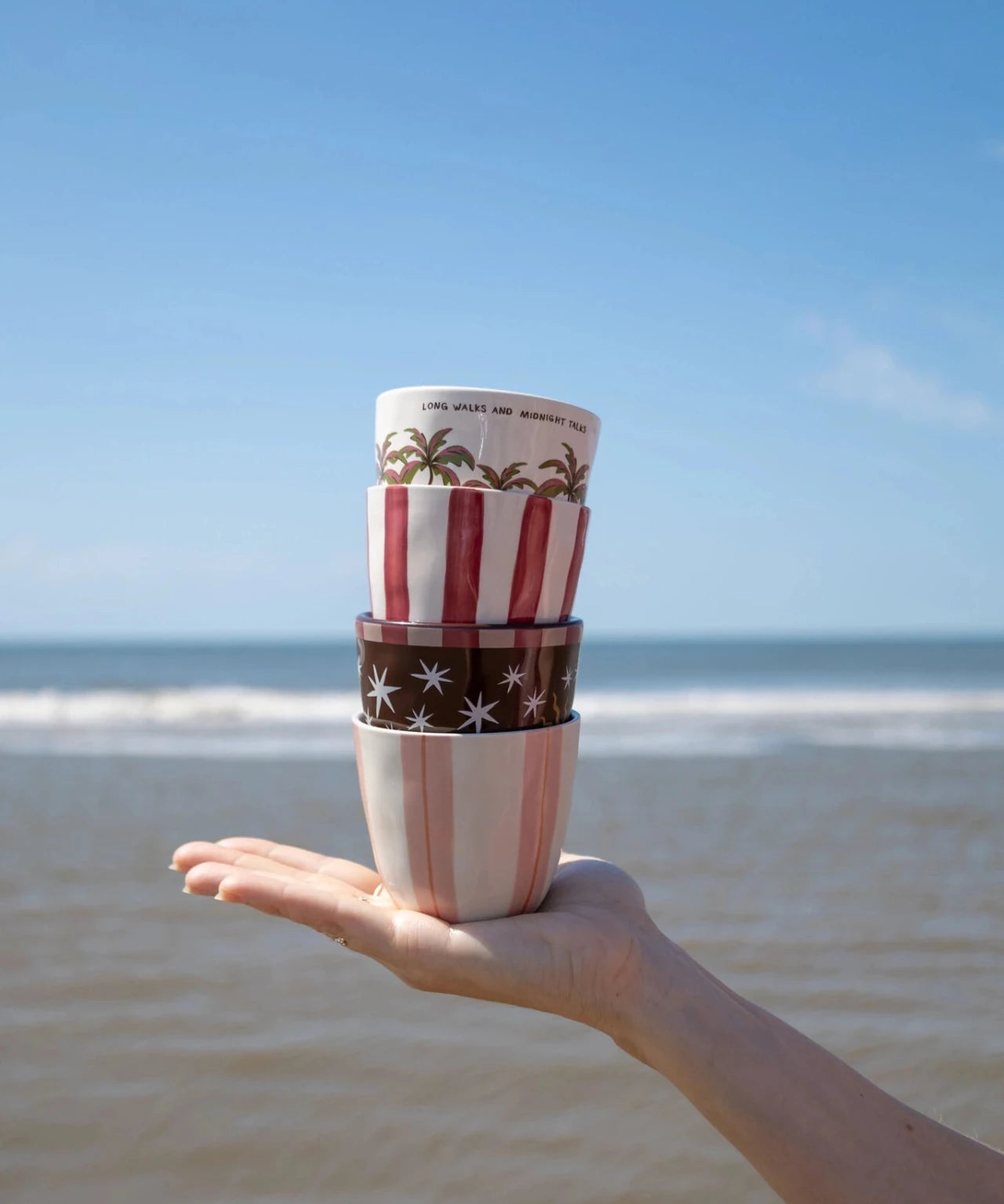 All the Luck in the World - Becher (200 ml) • Red Stripes Handpainted - ROSA ECK