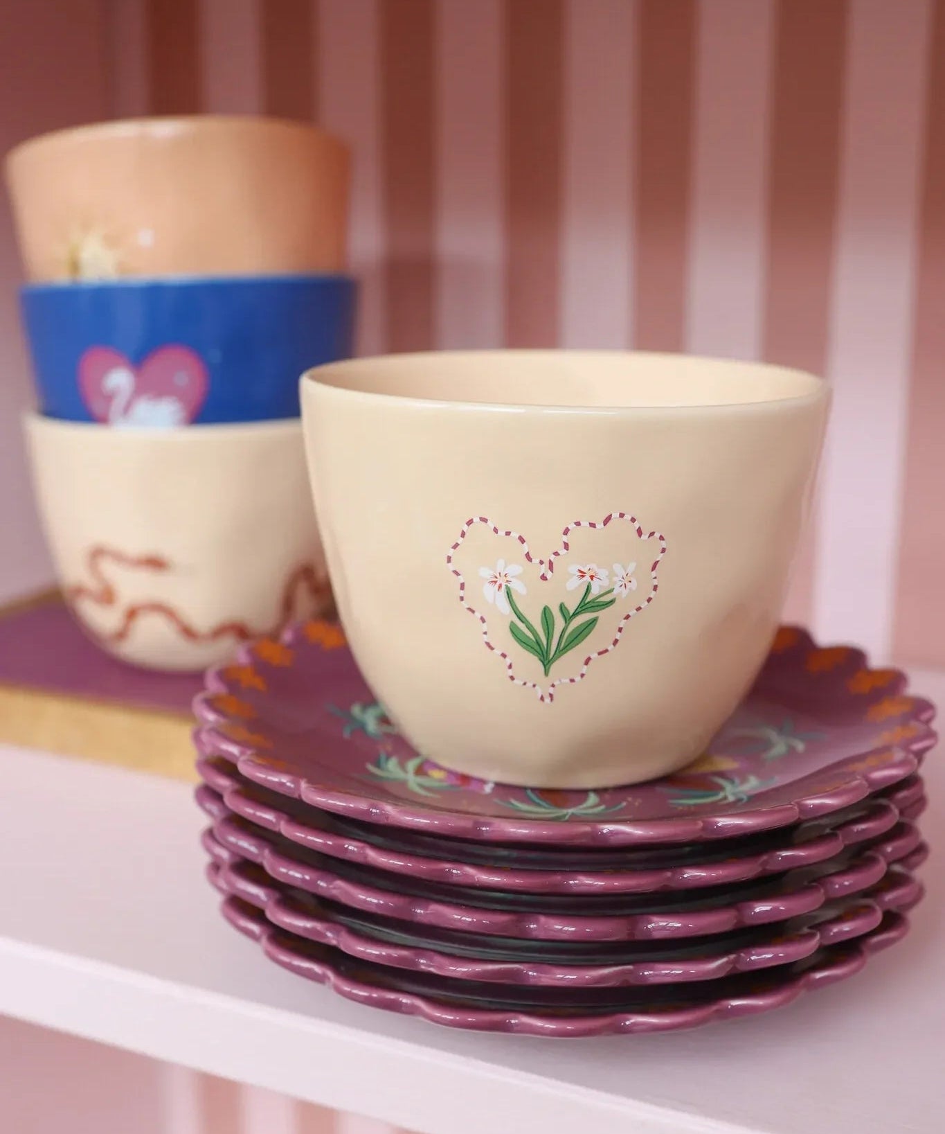 All the Luck in the World - Becher (300 ml) • Sand Flower Heart - ROSA ECK