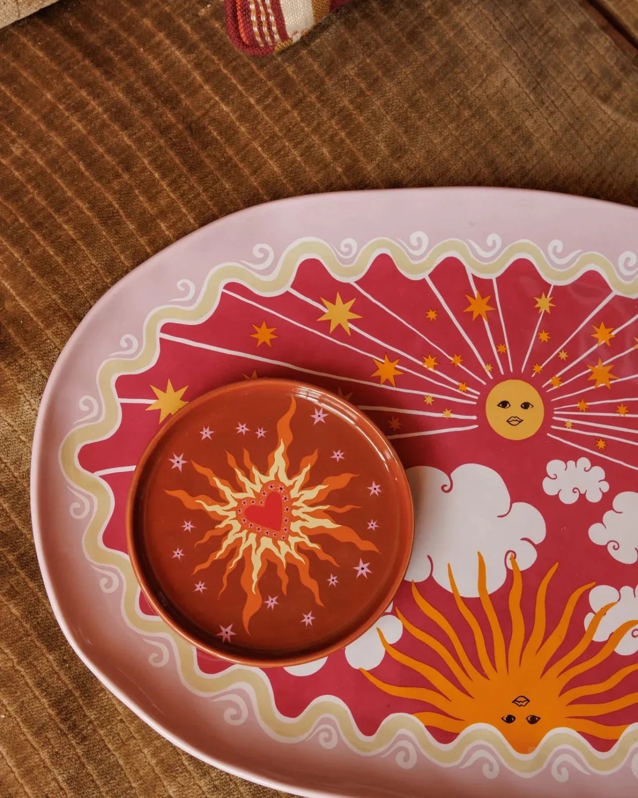 All the Luck in the World - Kleiner Teller / Schmucktablett • Heart With Fire - ROSA ECK