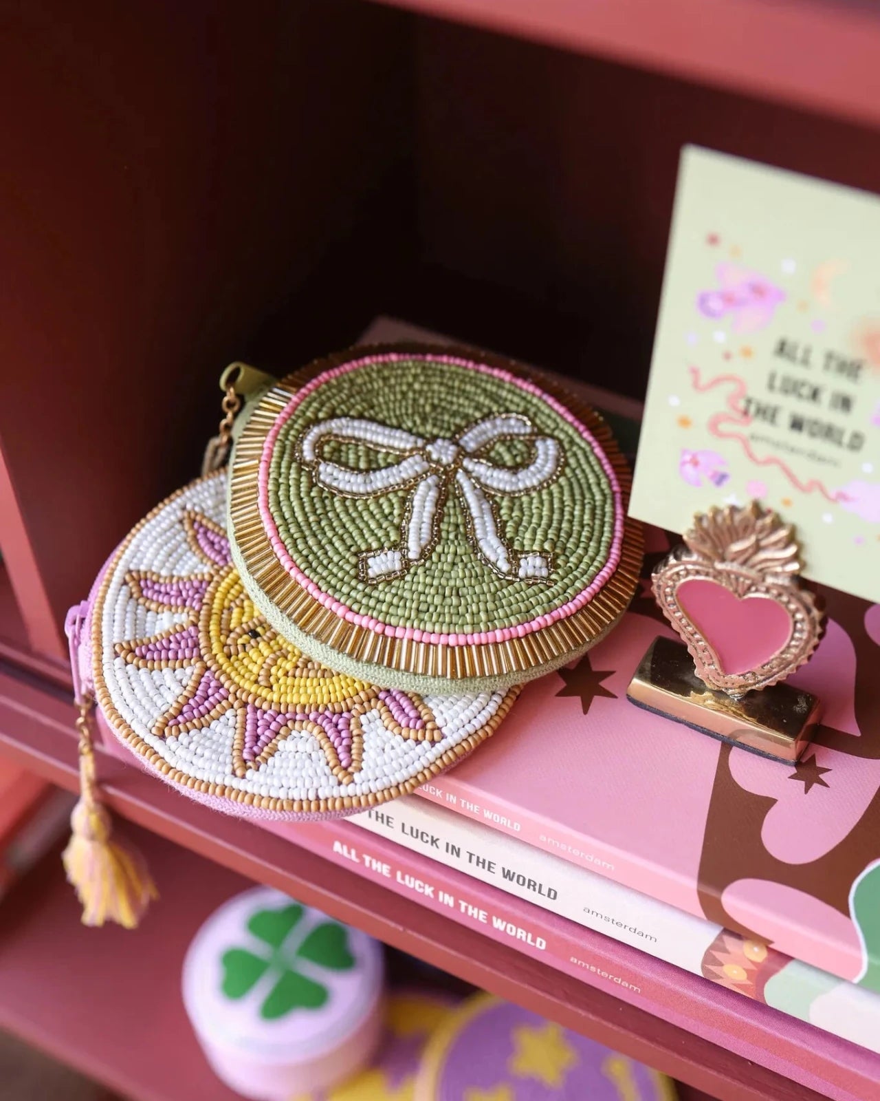 All the Luck in the World - Mini - Beutel • Bow - ROSA ECK