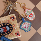 All the Luck in the World - Schlüsselanhänger • Love Shell - ROSA ECK