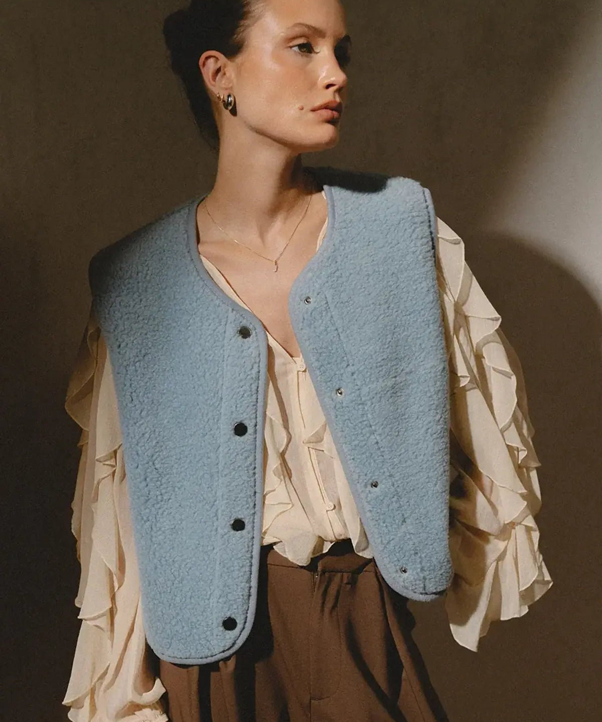 Alwero - TYB Weste aus Wolle • Ice Blue (Hellblau) - Weste - ROSA ECK Concept Store