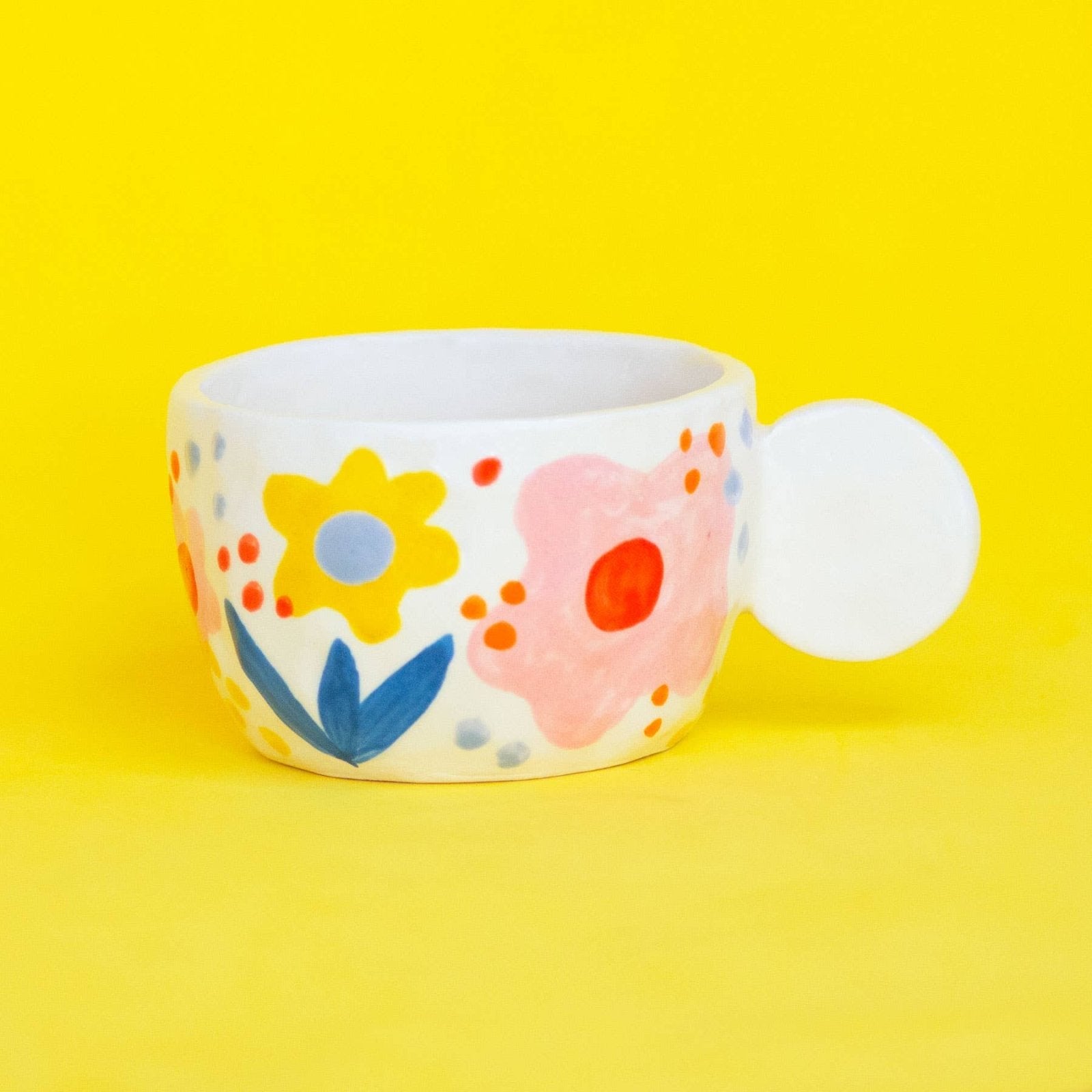 Ana Seixas - FLORAS Tasse aus Keramik mit Blumen - Motiv - Kaffee - und Teetasse - ROSA ECK Concept Store