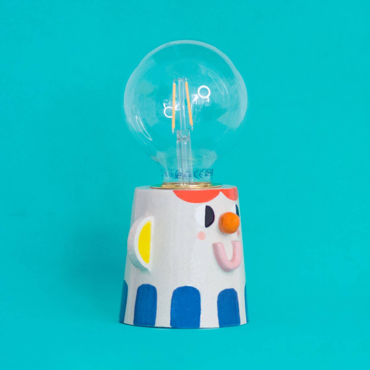 Ana Seixas - GOOD FRIEND Tischlampen aus Keramik • Blau - Lampe - ROSA ECK Concept Store