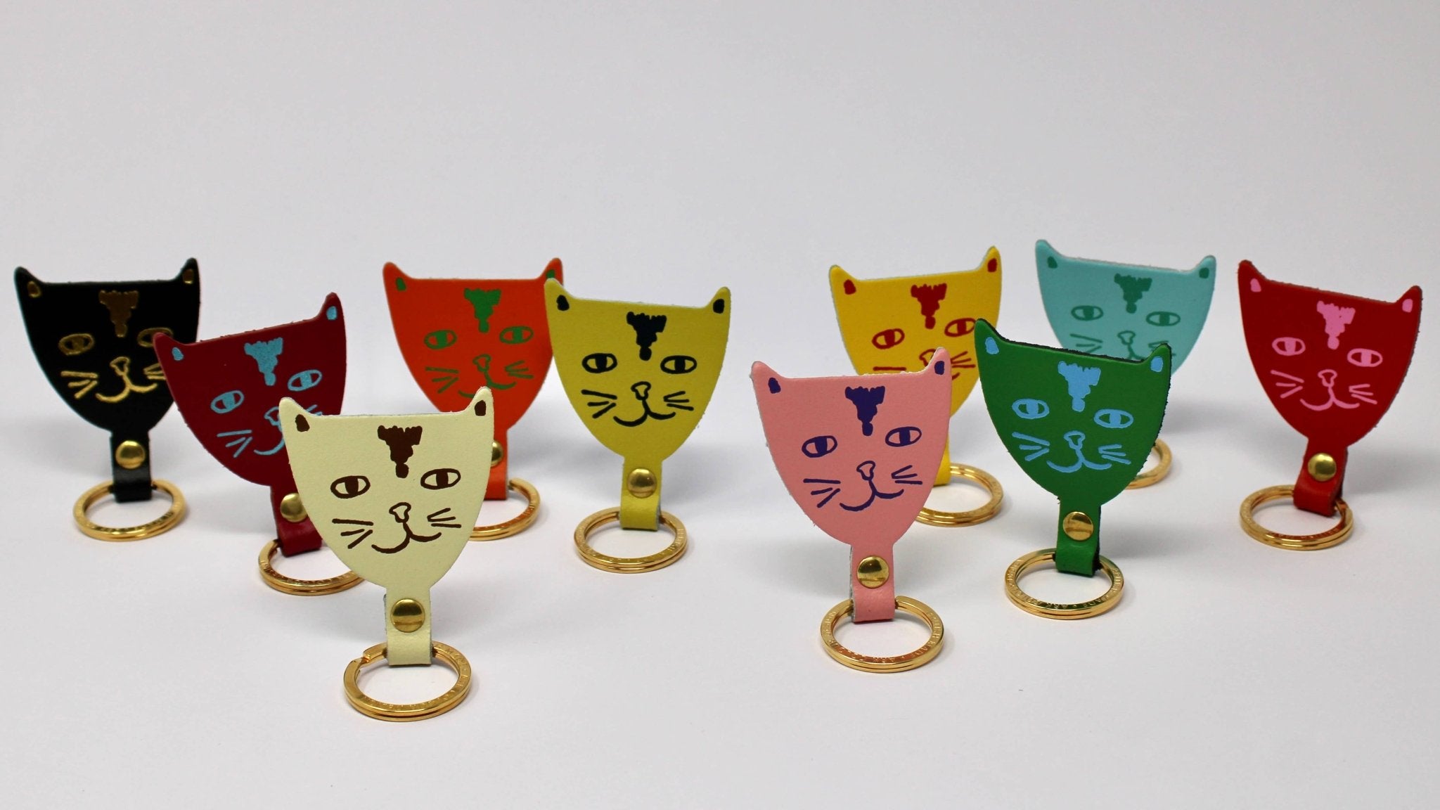 Ark Colour Design - CAT HEAD Schlüsselanhänger • Weiß/Braun - ROSA ECK