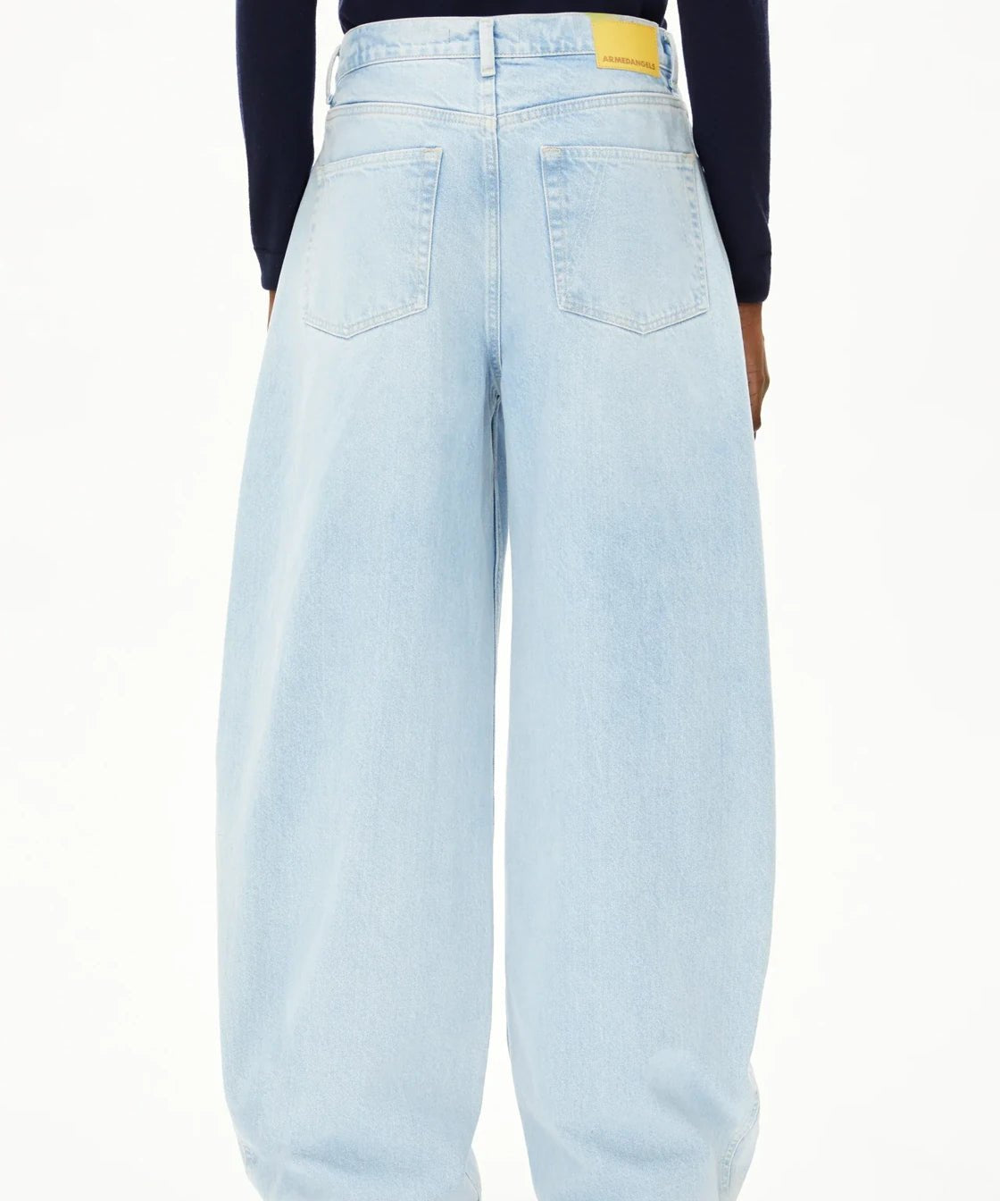 ARMEDANGELS - AALTHEA Barrel Jeans • barrea - Hose - ROSA ECK