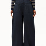 AALTHEA Barrel Jeans • fluid ink