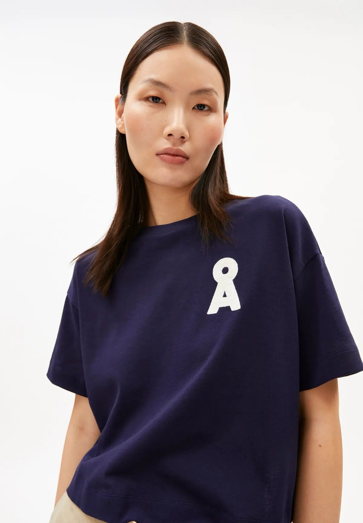 ARMEDANGELS - ALBERTARAA T-Shirt • tinted navy - ROSA ECK