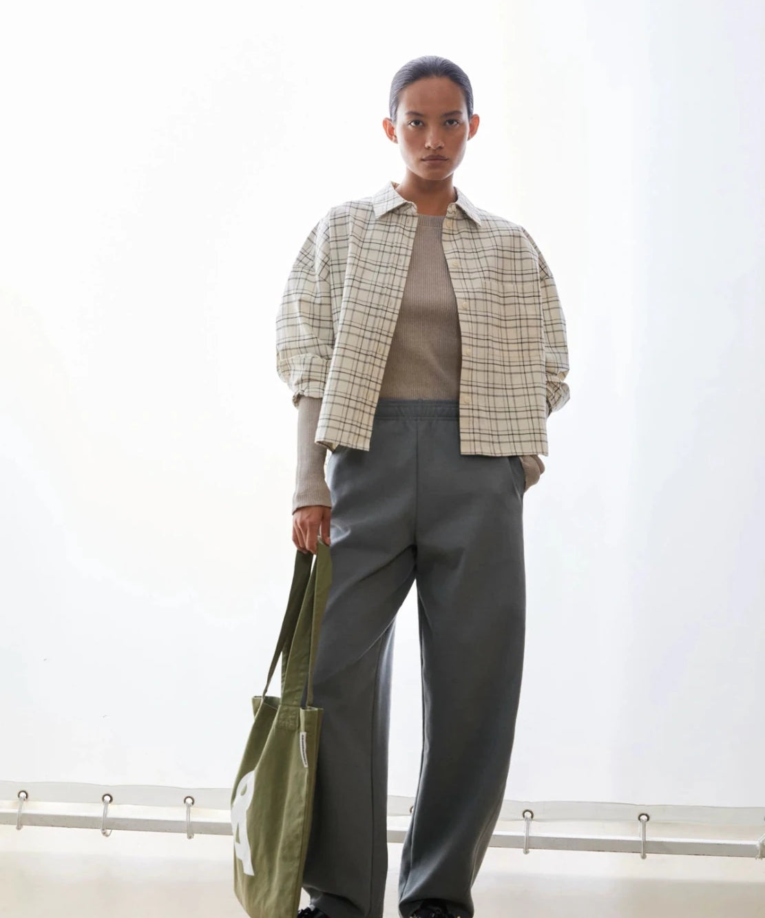 ARMEDANGELS - Barrel Jogginghose • space steel - ROSA ECK