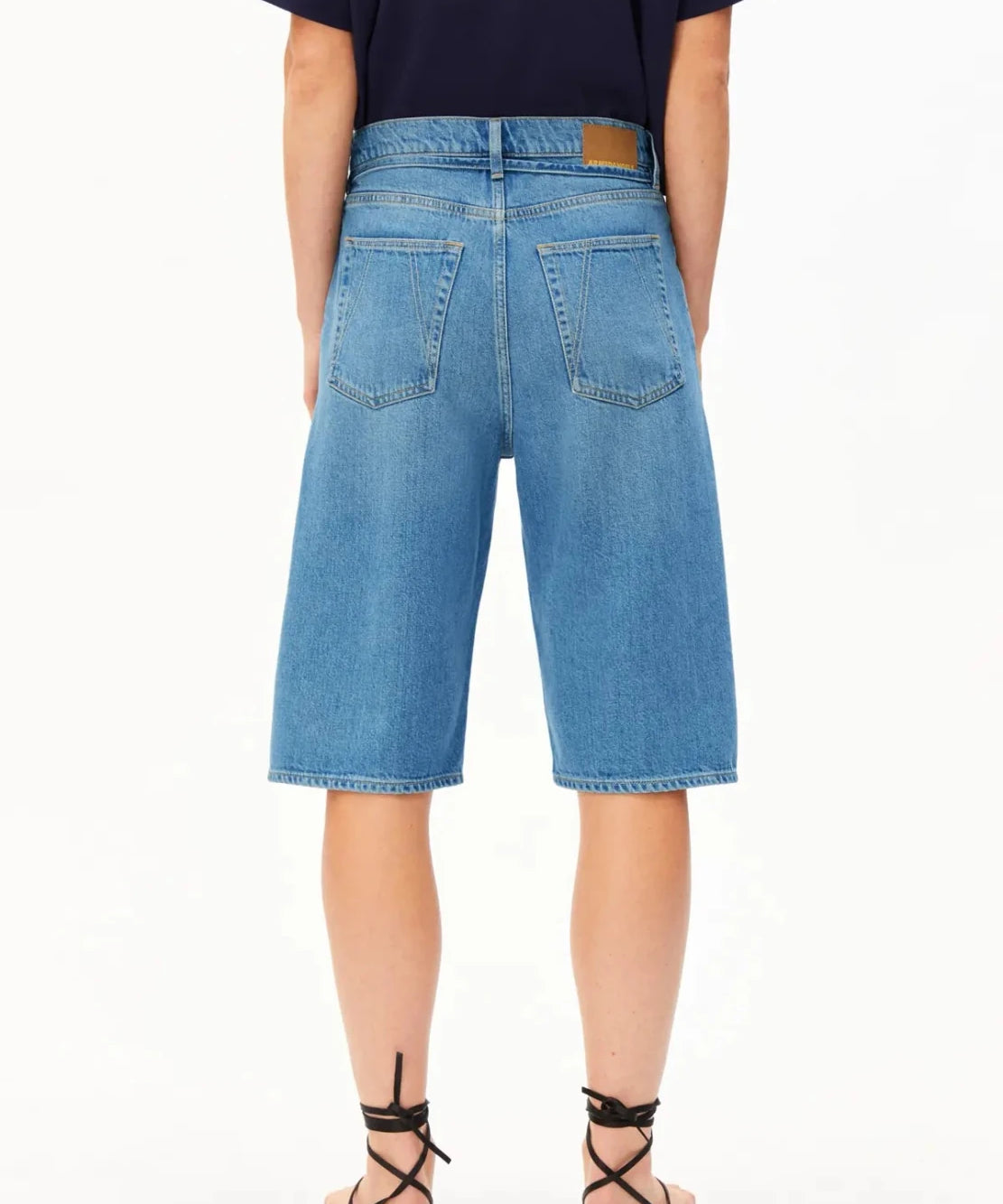 ARMEDANGELS - DAANY Jeans Baggy - Shorts • laguna - ROSA ECK