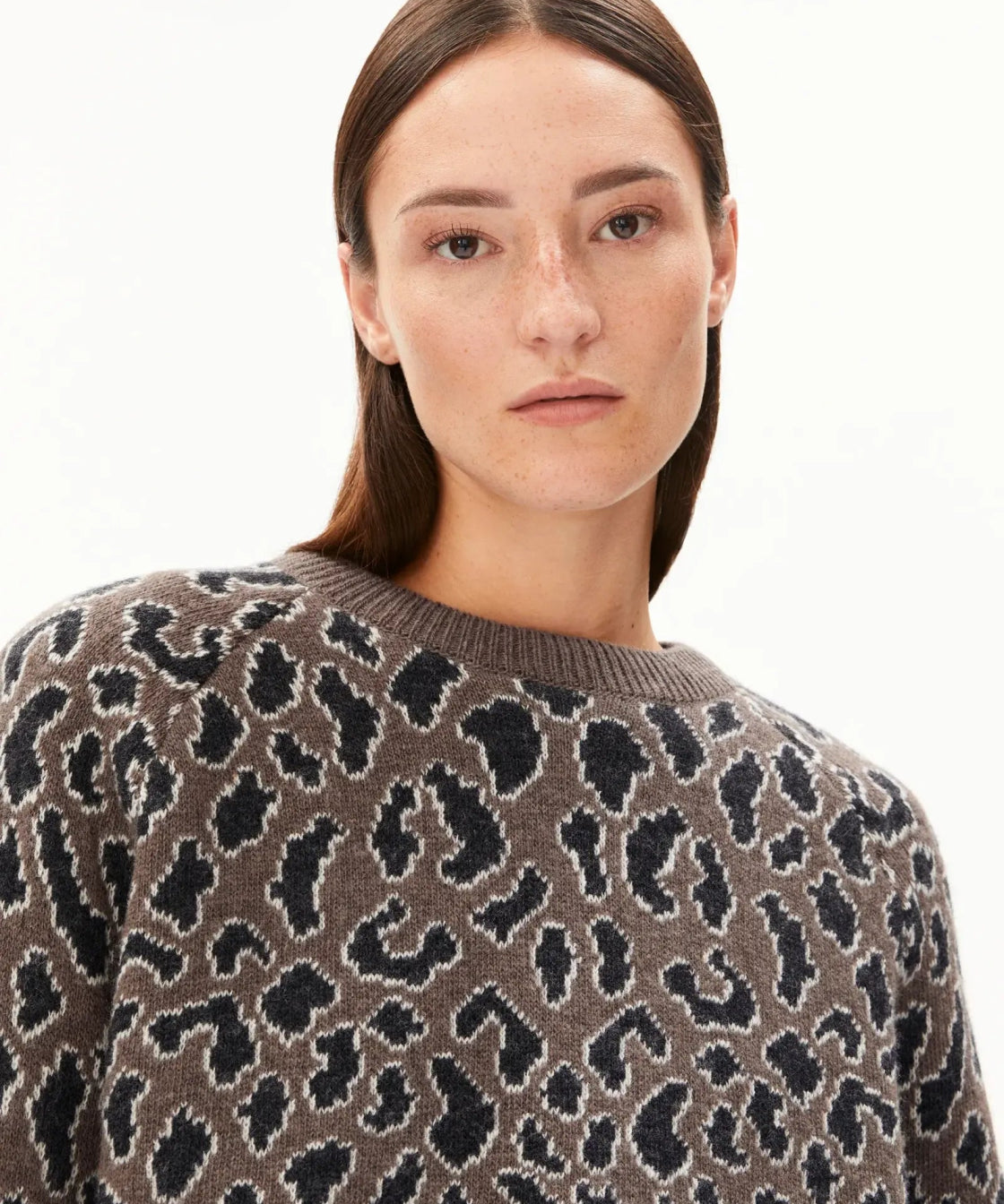 ARMEDANGELS - DILIRIAA LEOPAA Strickpullover • walnut cream - ROSA ECK Concept Store