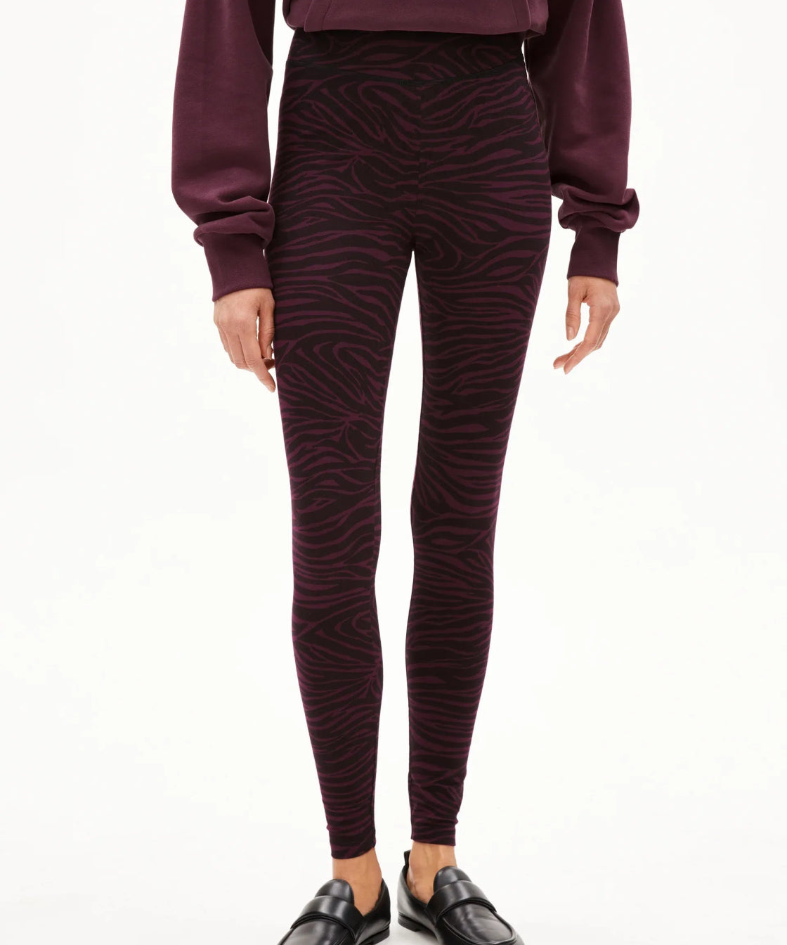 ARMEDANGELS - FARIBAA Leggings • Dark Cranberry - Hose - ROSA ECK