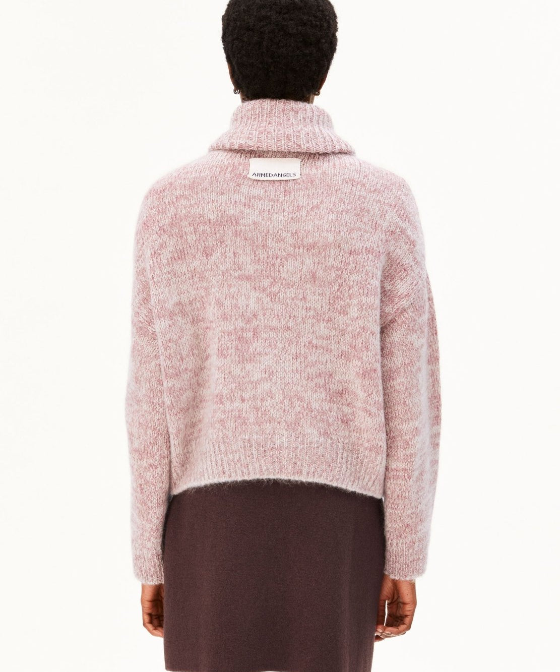 Gebürstete Mouliné-Strickjacke in Rostrot und Haferbeige von ARMEDANGELS – Ansicht 2