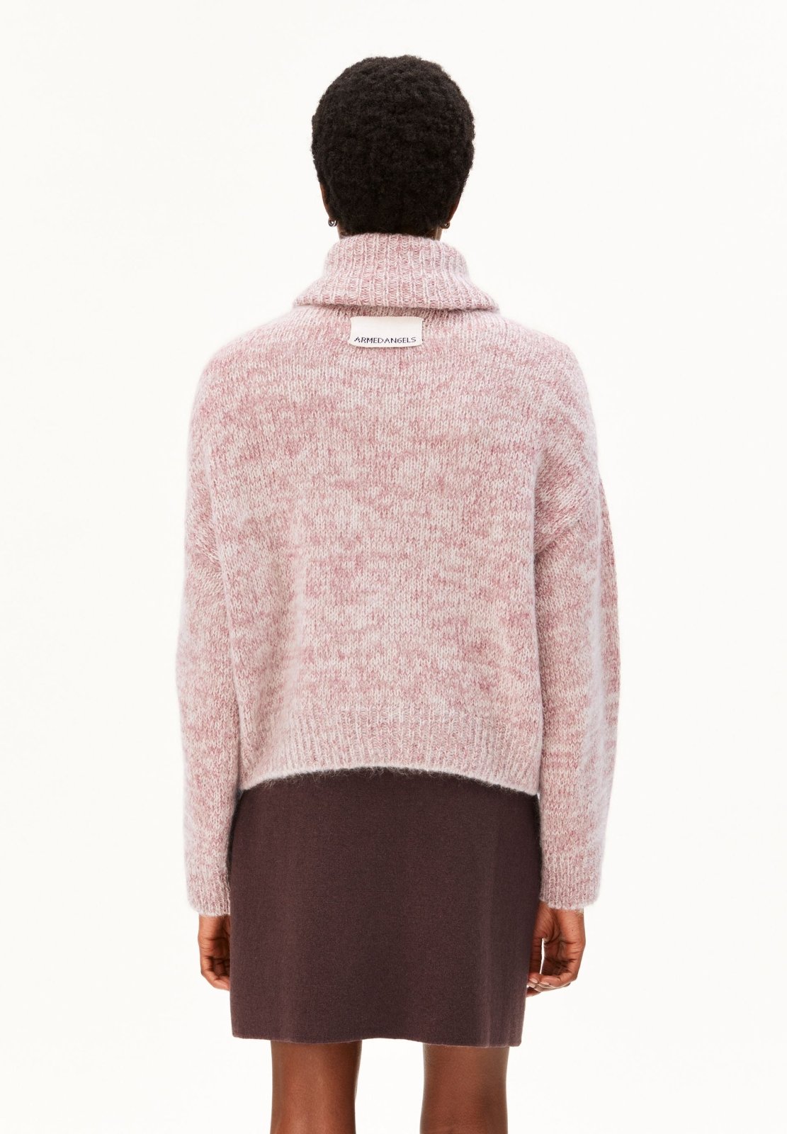Gebürstete Mouliné-Strickjacke in Rostrot und Haferbeige von ARMEDANGELS – Ansicht 2