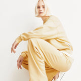 ICONIC Å ALIZAA Pullover • golden hay