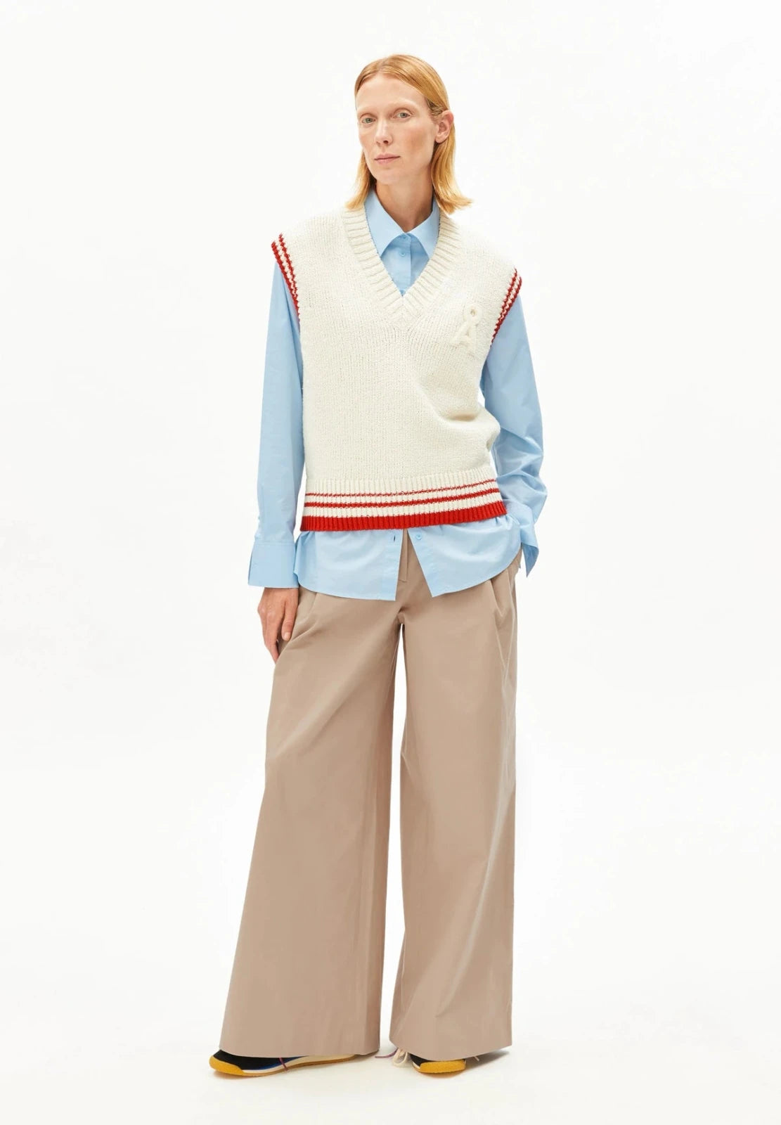 ARMEDANGELS - ICONIC Å COLLEGE Strickweste • oatmilk - mars red - Strickweste - ROSA ECK