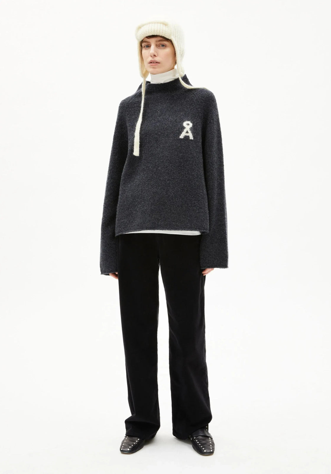 ARMEDANGELS - ICONIC Å MONALAA BOUCLÉ Strickpullover • Steel Melange Oatmilk - Pullover - ROSA ECK