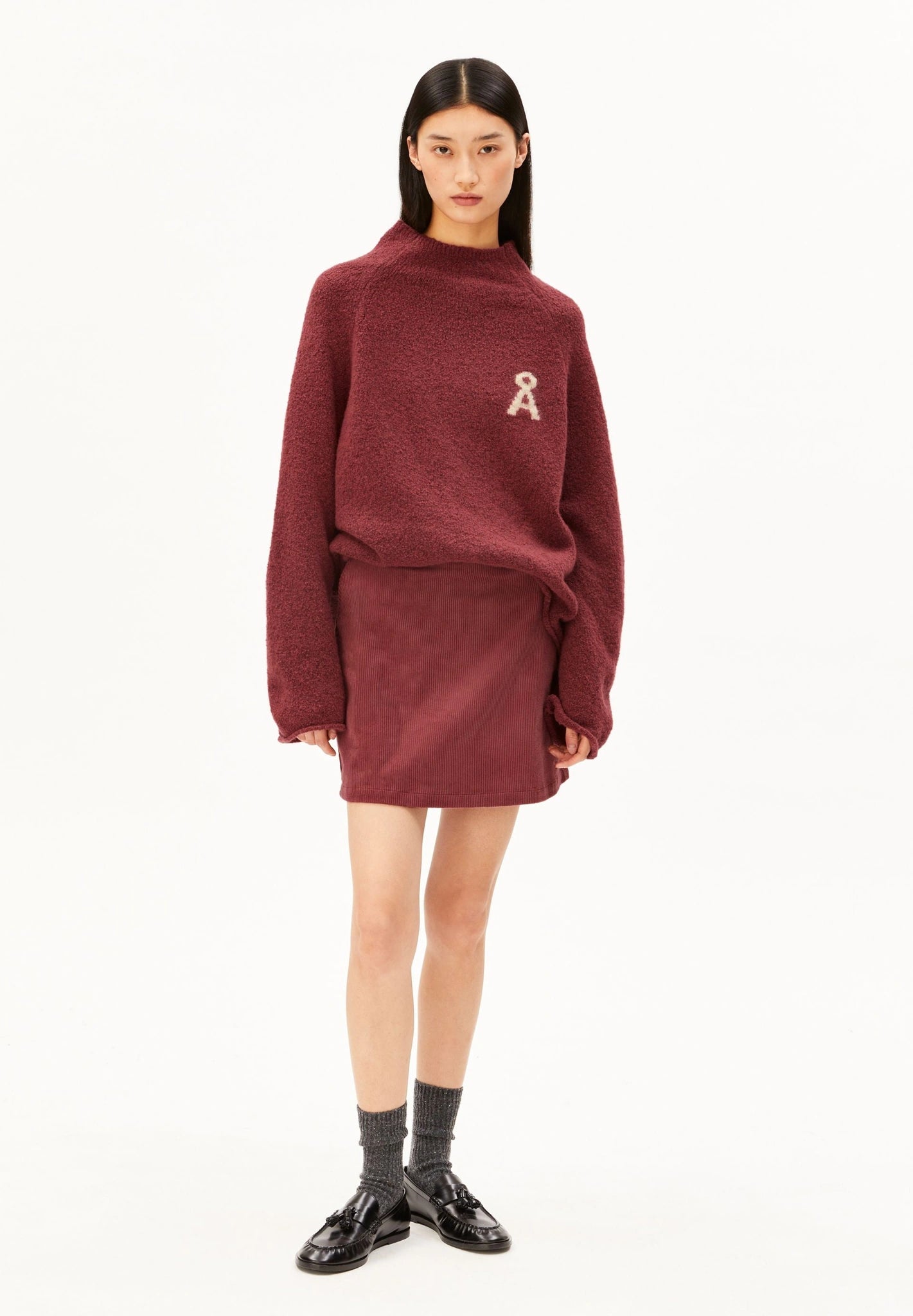 ICONIC Å MONALAA BOUCLÉ Strickpullover • velvet ember