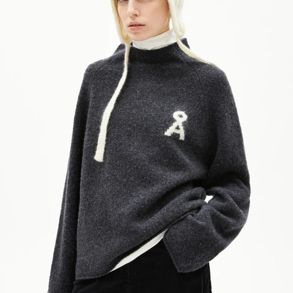 ARMEDANGELS - ICONIC Å RAMONAA BOUCLÉ Strickjacke • Steel Melange Oatmilk - Cardigan - ROSA ECK