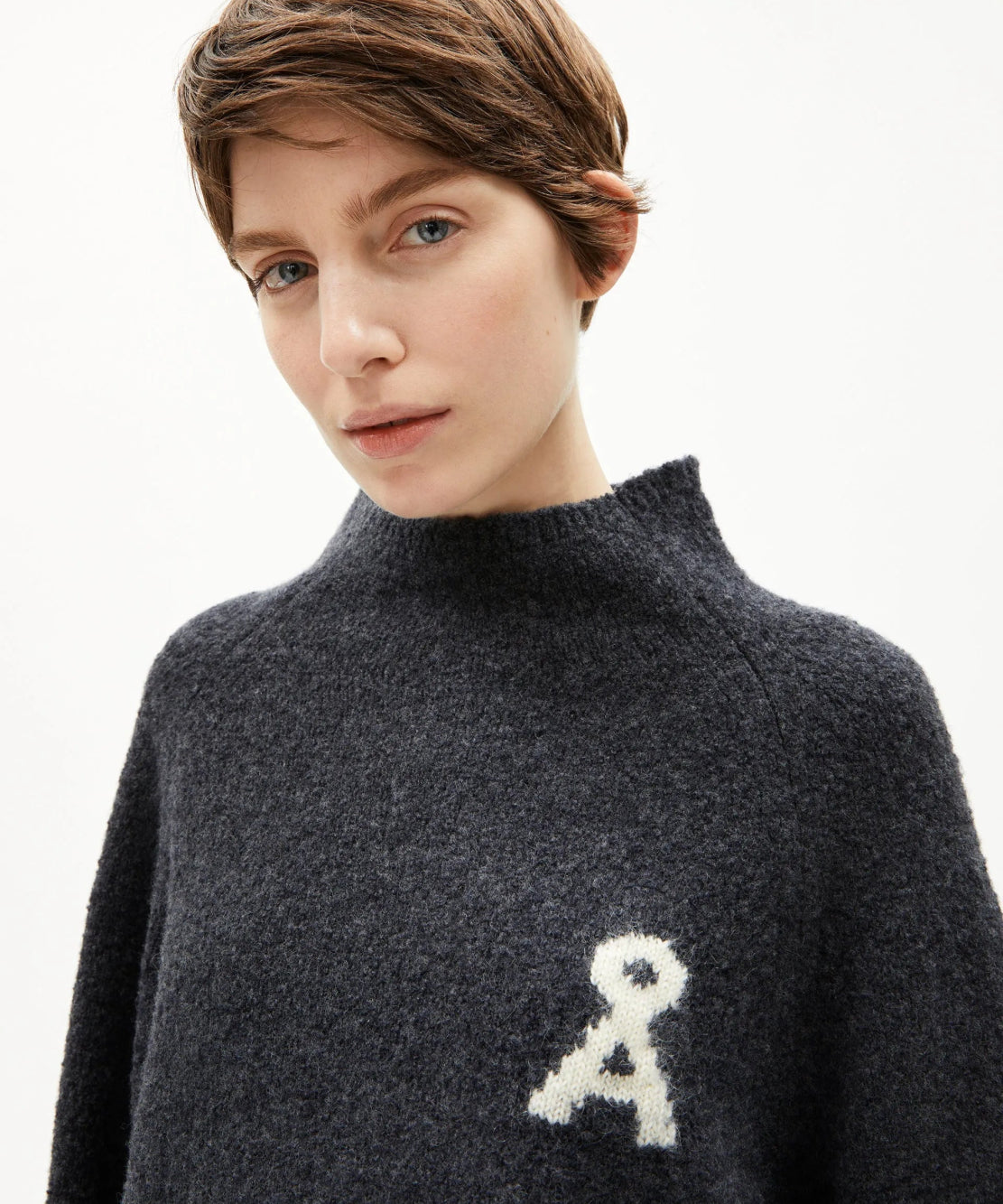 ARMEDANGELS - ICONIC Å RAMONAA BOUCLÉ Strickjacke • Steel Melange Oatmilk - Cardigan - ROSA ECK