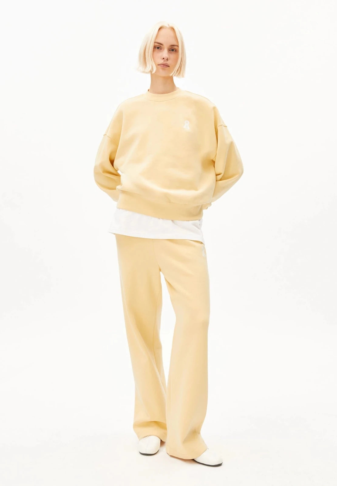ARMEDANGELS - ICONIC Å ALIZAA Pullover • golden hay - ROSA ECK