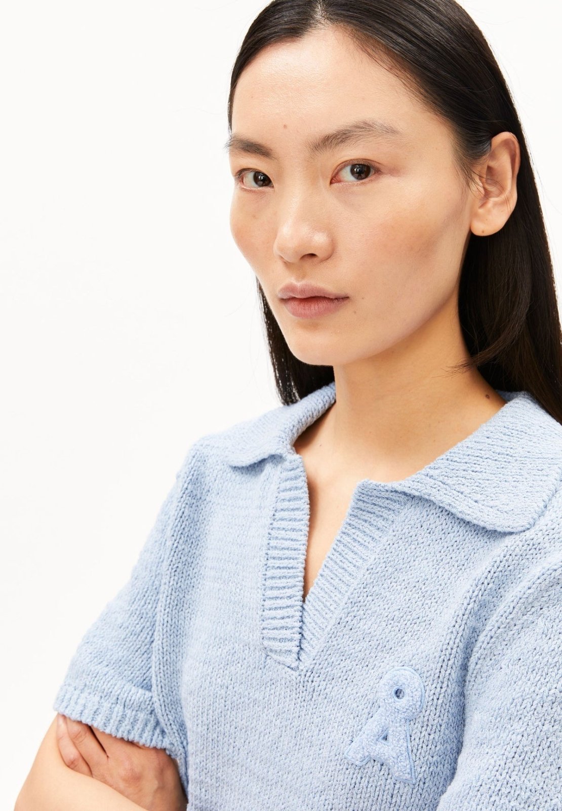 ARMEDANGELS - ICONIC Å Baumwoll-Polo-Strickpullover • mistblue - ROSA ECK