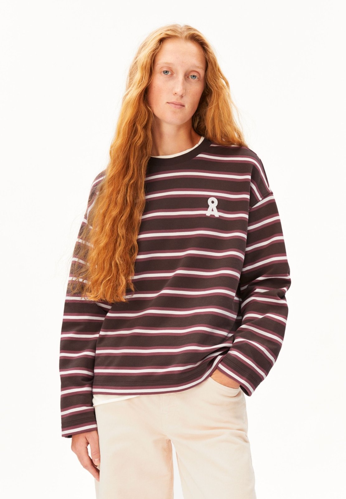 ICONIC Å FRANKAA BOLD Pullover in Dunkelbraun gestreift von ARMEDANGELS – Ansicht 1