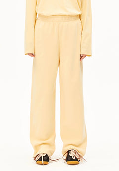 ARMEDANGELS - ICONIC Å IVAARA Sweathose • golden hay - ROSA ECK