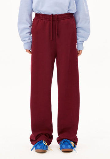 ARMEDANGELS - ICONIC Å IVAARA Sweathose • velvet red - ROSA ECK