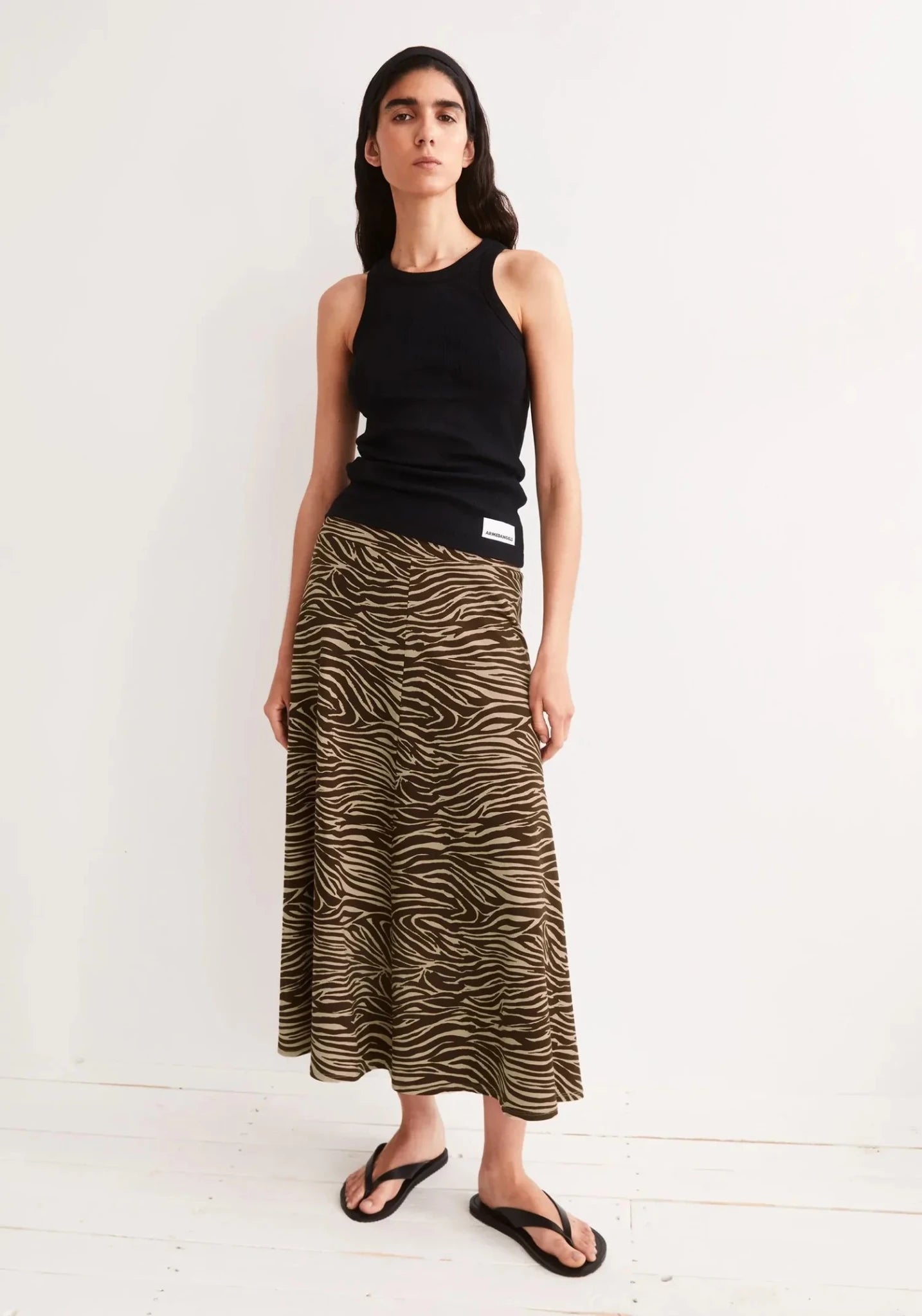 ARMEDANGELS - ILENIAA LARAA Midirock • Sandstone Zebra - ROSA ECK