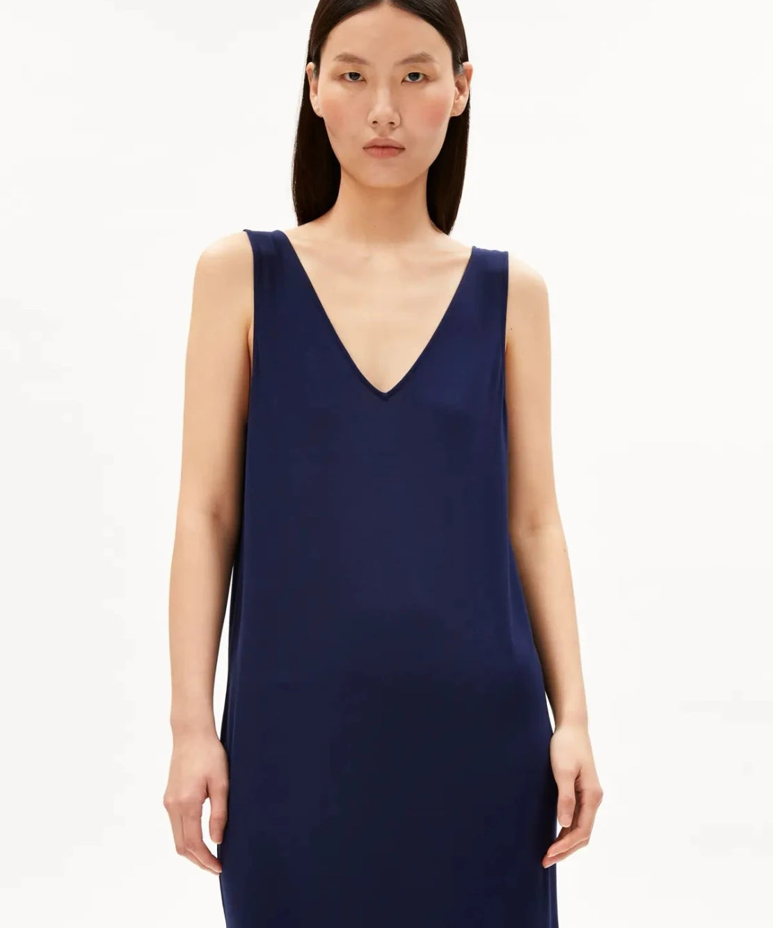 ARMEDANGELS - Jersey Midi Kleid • tinted navy - ROSA ECK
