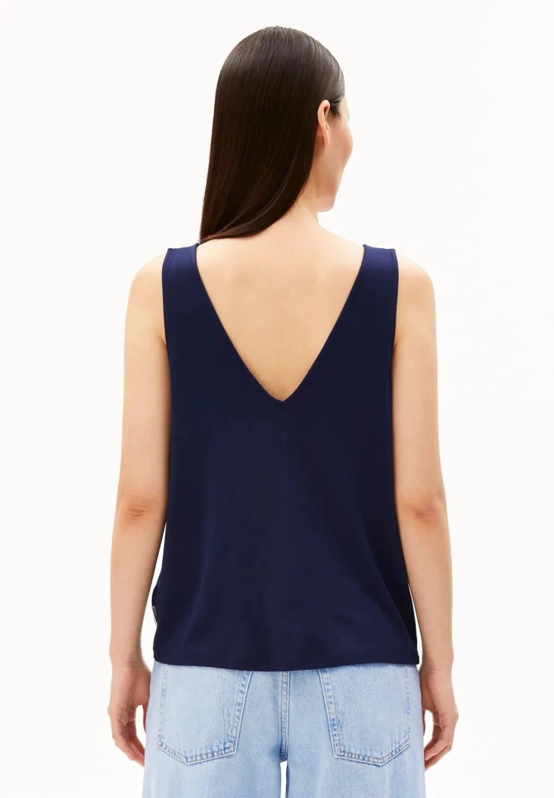 ARMEDANGELS - Jersey Top mit V - Ausschnitt • tinted navy - ROSA ECK