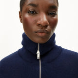 ARMEDANGELS - JOANIAAS Strickjacke • Tinted Navy - Pullover - ROSA ECK