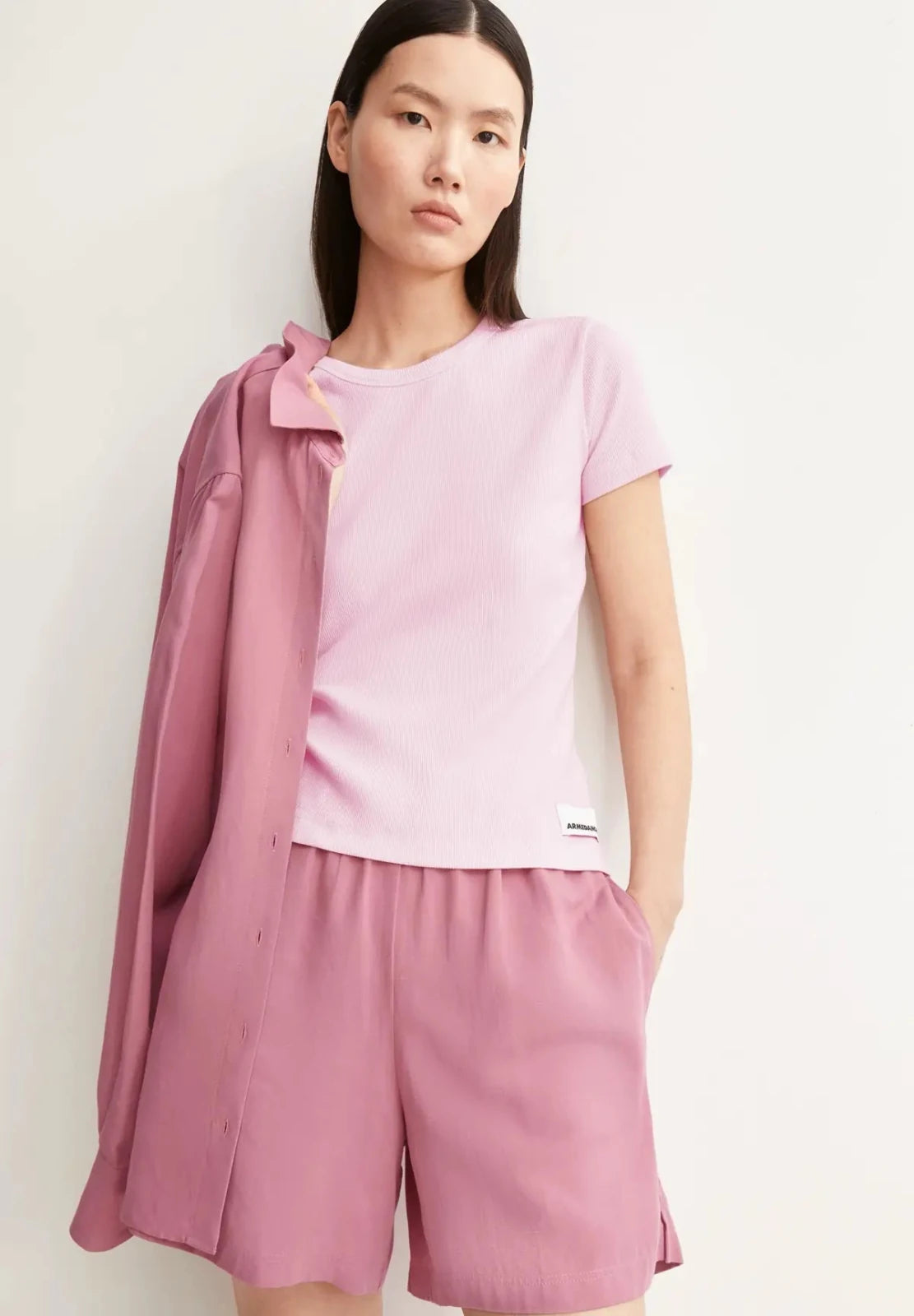 ARMEDANGELS - KARDAA Ripp T-Shirt • pink mist - ROSA ECK