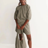 ARMEDANGELS - Kariert Shorts aus Seersucker • foam - dried palm - ROSA ECK