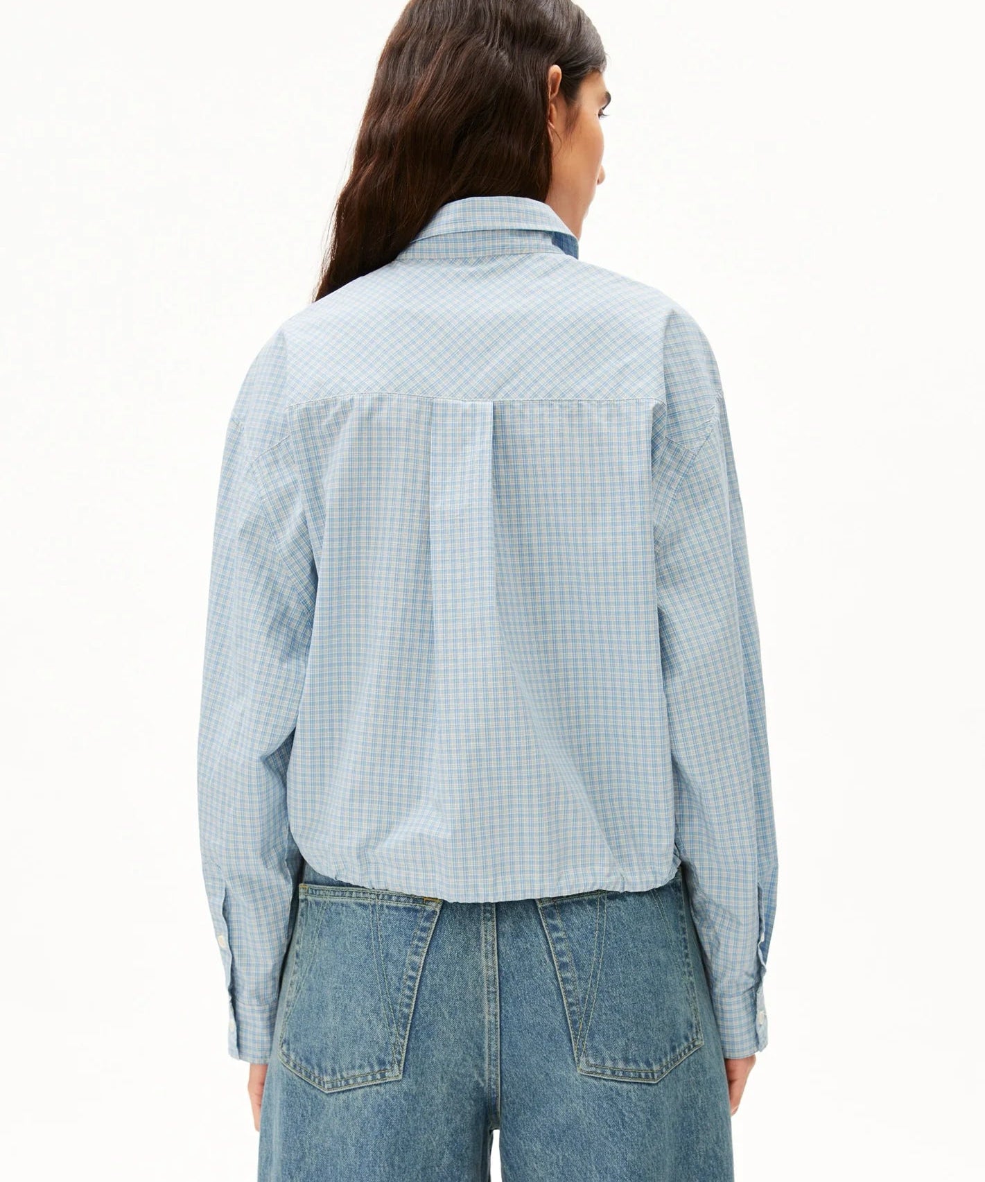 ARMEDANGELS - Karierte Bluse mit Kordelzug • skylight-oatmilk - ROSA ECK