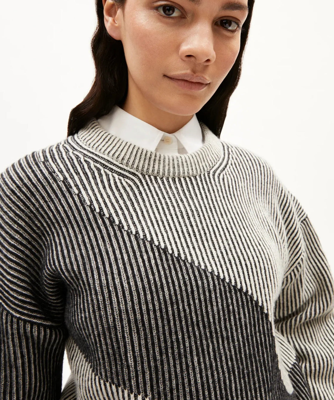 ARMEDANGELS - MAYRAA VANISE Strickpullover • black - off white - ROSA ECK Concept Store