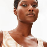 ARMEDANGELS - MINAAMI LITA Top • oatmilk - cinnamon dust - ROSA ECK