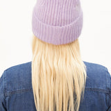 ARMEDANGELS - Mohair-Mix Strickmütze • moonlit lilac - ROSA ECK