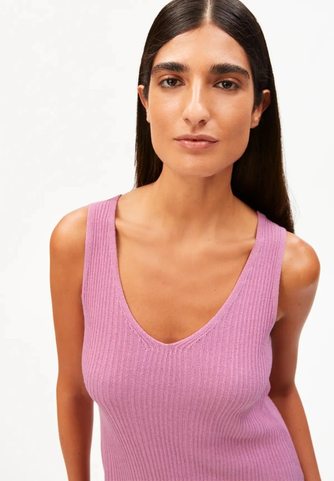 ARMEDANGELS - Strickkleid aus Leinenmix • washed berry - ROSA ECK