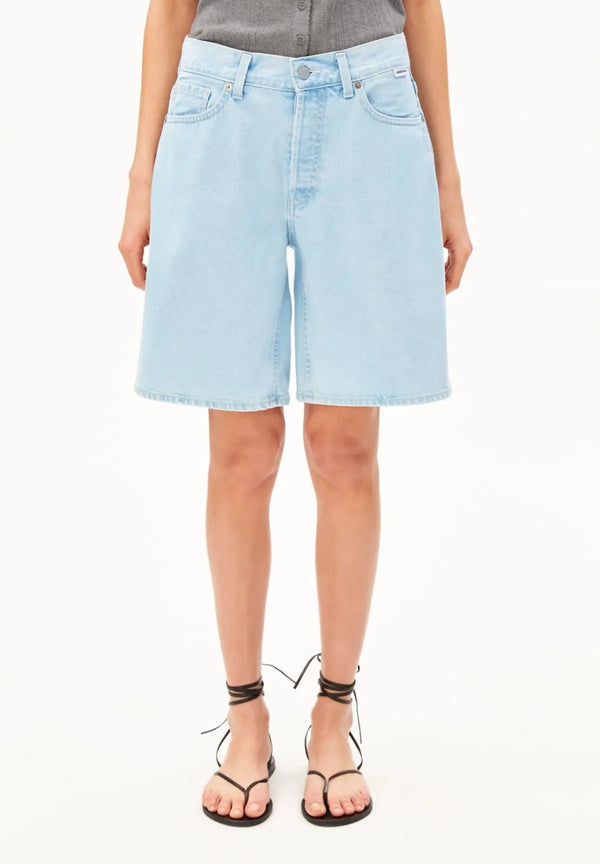 Kurze Hosen