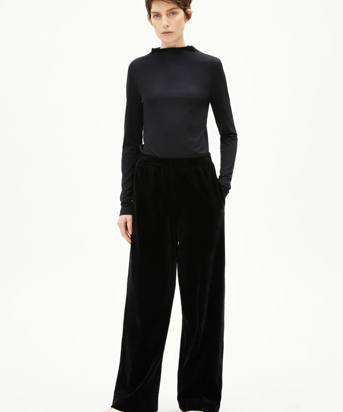 ARMEDANGELS - VATINAA VELVET Hose • black - Hose - ROSA ECK