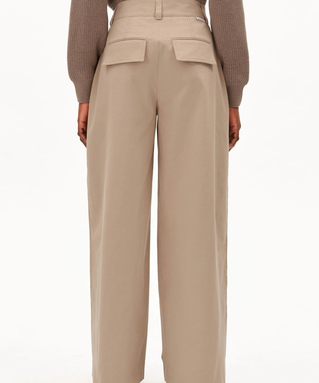 ARMEDANGELS - Weite Chinohose aus Bio - Baumwollmix • true camel - Hose - ROSA ECK