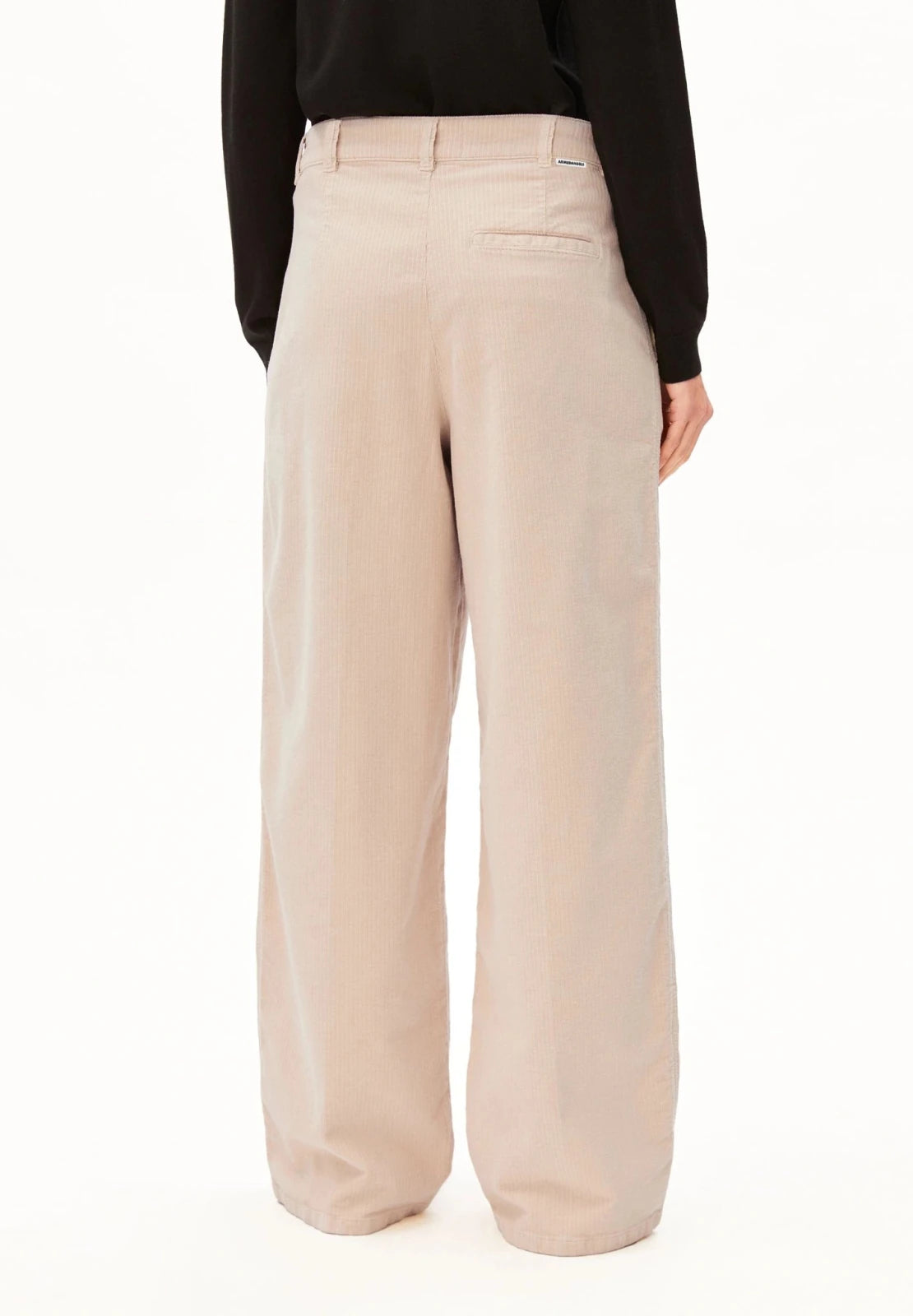 ARMEDANGELS - Wide Leg Cord-Bundfaltenhose • soft honey - ROSA ECK