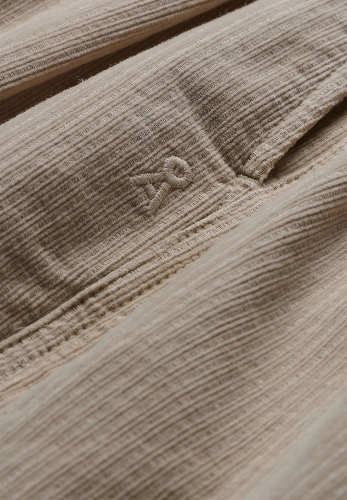 ARMEDANGELS - Wide Leg Cord-Bundfaltenhose • soft honey - ROSA ECK