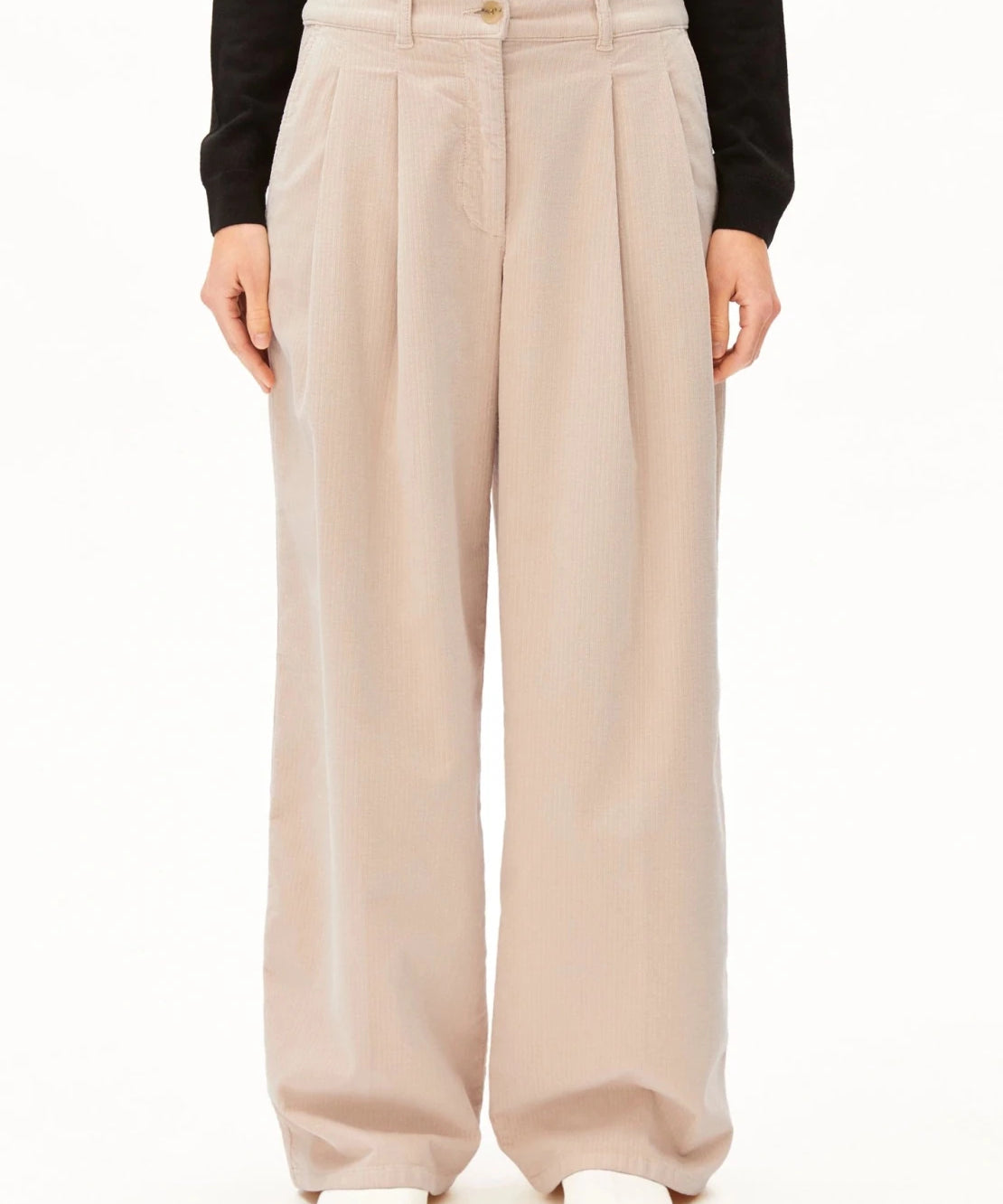 ARMEDANGELS - Wide Leg Cord-Bundfaltenhose • soft honey - ROSA ECK