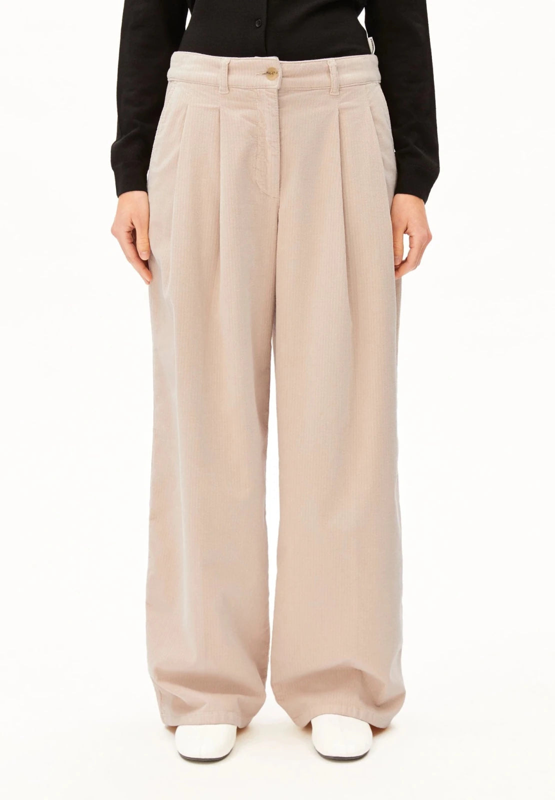 ARMEDANGELS - Wide Leg Cord-Bundfaltenhose • soft honey - ROSA ECK