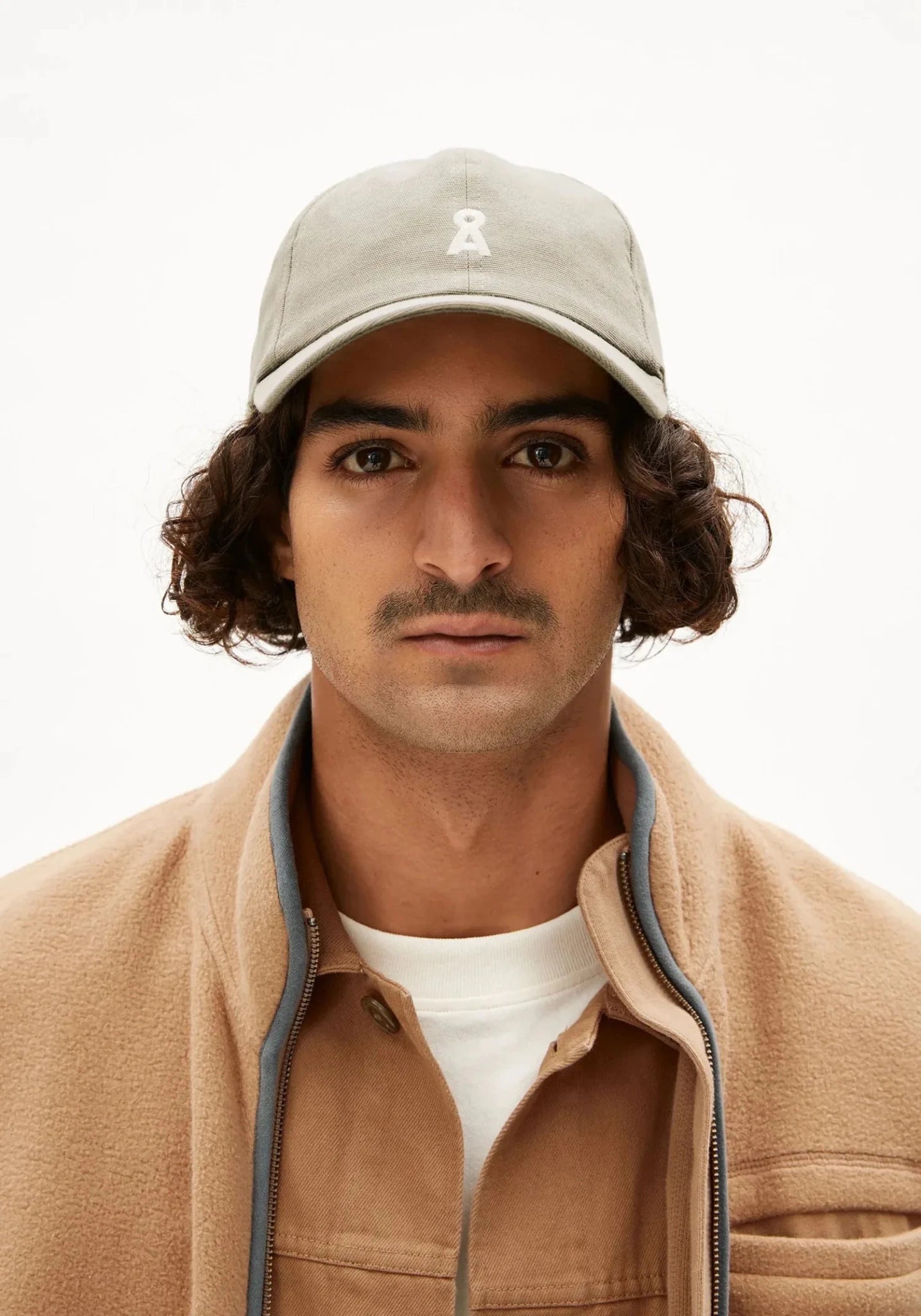 ARMEDANGELS - YENAAS BOLD Cap • Sandstone - ROSA ECK