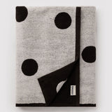 Badetuch • Cream and Black Polka Dot